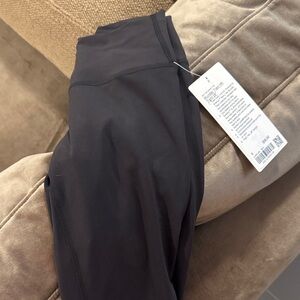 Lululemon wunder train HR tight 28
